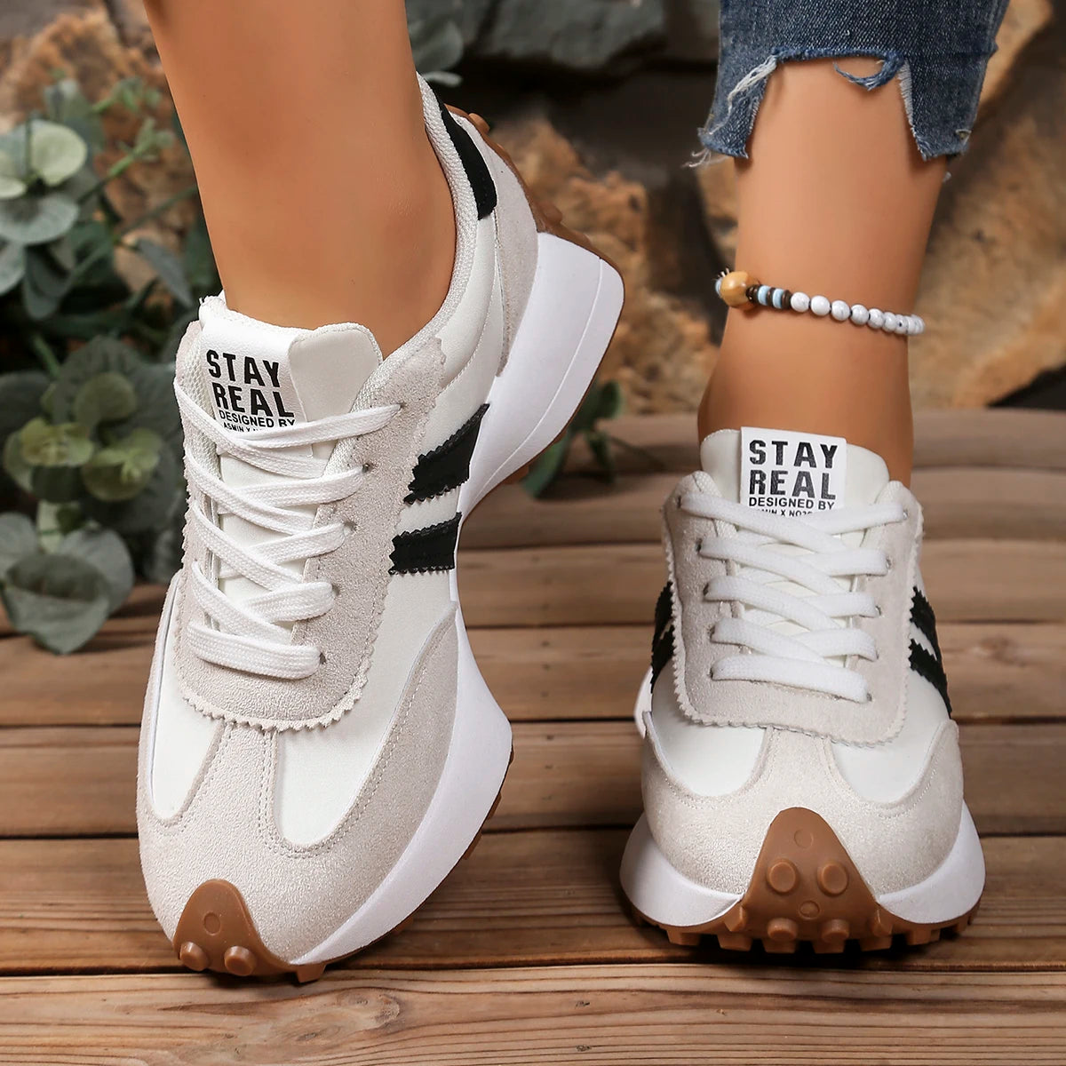 Zapatillas Stay-Real | estilo retro que combina con todo